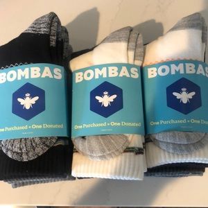 Set of 12 brand new bombas youth calf/crew socks